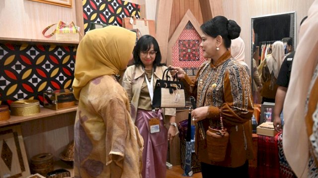 Dekranasda Sulsel Ikuti Expo UMKM di Solo, Ini Produk Unggulan yang Dipamerkan