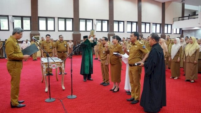 Pj Sekda Sulsel Lantik 159 Pejabat Fungsional, Ini Pesannya