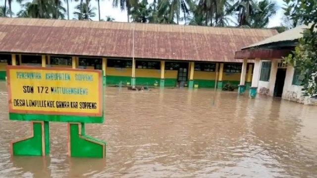 Kondisi banjir di Kabupaten Soppeng, Provinsi Sulawesi Selatan, pada Jumat (3/5). (BPBD Kabupaten Soppeng)