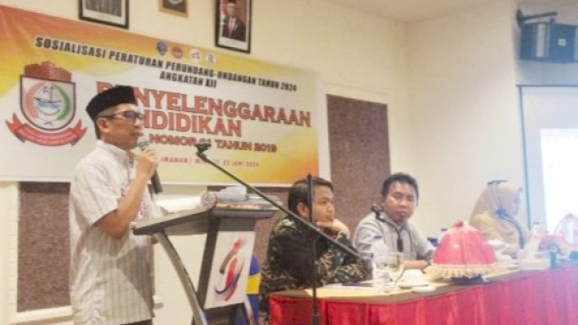 Muchlis Misbah Dorong Aturan Pendidikan di Makassar