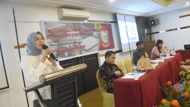 Anggota DPRD Makassar, Budi Hastuti sosialisasi Penyelenggaraan Bantuan Hukum, di Hotel Favor, Jl Lasinrang, Minggu (30/6/2023).