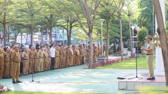 Perkuat Low Carbon City di Makassar: Pemkot Akan Beli Motor Sampah Listrik, Sekolah Dipasang Panel Surya