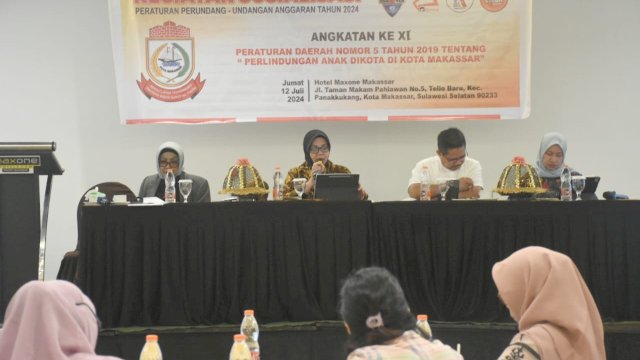 Anggota DPRD Makassar, Apiaty Amin Syam sosialisasi Perlindungan Anak, di Hotel Maxone, Jl Taman Makam Pahlawan, Jumat (12/7/2024).