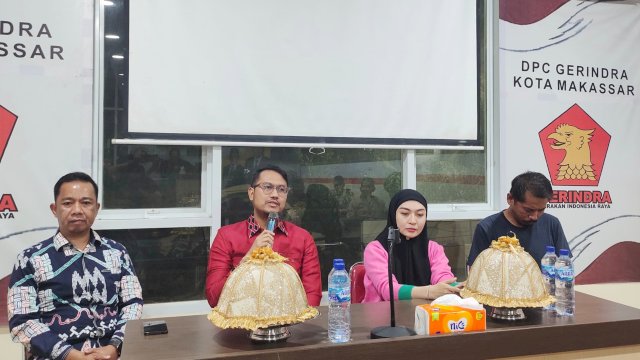Calon Wali Kota Makassar, Andi Seto Asapa memberikan keterangan pers, di Kantor Gerindra Makassar, Jl Raya Pendidikan, Minggu (30/6/2024)