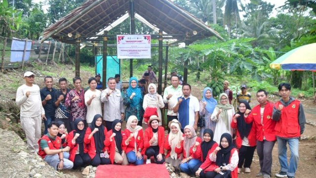 FKM Unhas Edukasi Warga Bongki Lengkese Sinjai Lewat Pelatihan Peer Educator