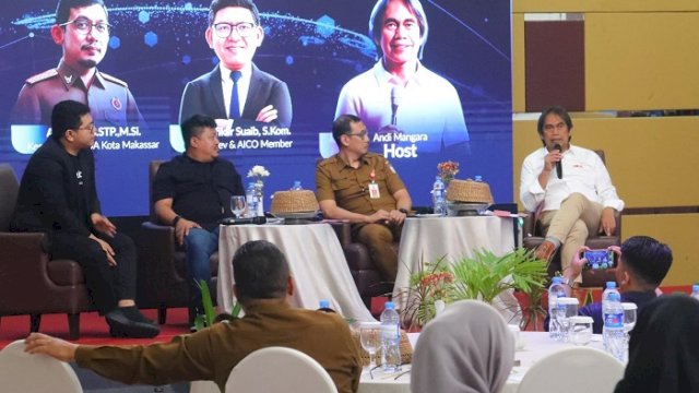 Sekretariat DPRD Kota Makassar menggelar diskusi publik tentang "Artificial Inteligence (AI) dalam Transformasi Pemerintah dan Pilkada" di Hotel Aston Makassar, Senin (5/8/2025).