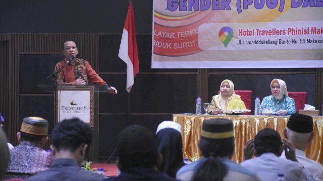 Anggota DPRD Makassar, Hasanuddin Leo sosialisasi Pengarusutamaan Gender (PUG) dalam Pembangunan, di Hotel Travelers Phinisi, Jalan Lamadukelleng Buntu, Senin (5/8/2024).