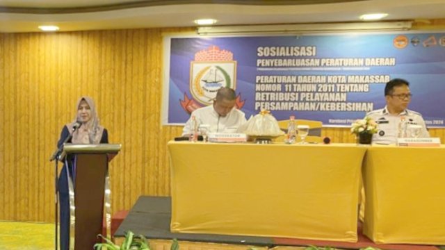 Anggota DPRD Makassar, Fatma Wahyuddin sosialisasi Retribusi Pelayanan Persampahan/Kebersihan, di Hotel Karebosi Premier Hotel, Rabu (28/8/2024).