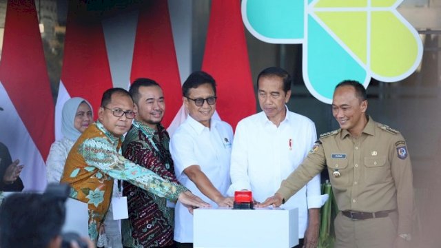 Presiden Jokowi Resmikan RS Kemenkes Makassar, Miliki Peralatan Super Modern