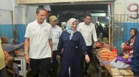 Fatmawati Blusukan ke TPI Lappa Sinjai: Dengarkan Aspirasi, Belanja, hingga Makan Bersama