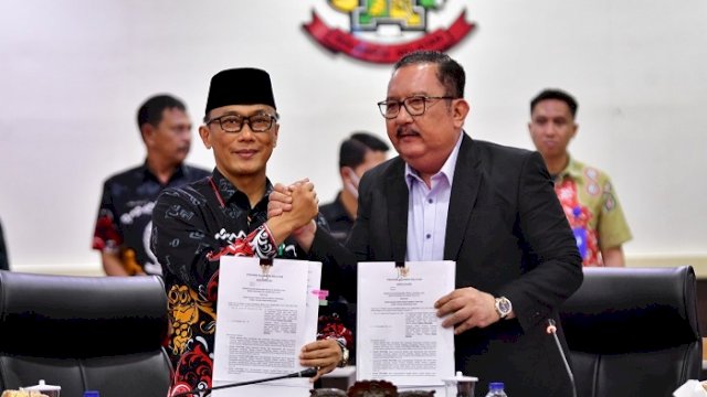 Pj Gubernur Sulsel Prof Zudan Arif Fakrulloh dan Pimpinan DPRD Sulsel Ni'matullah.