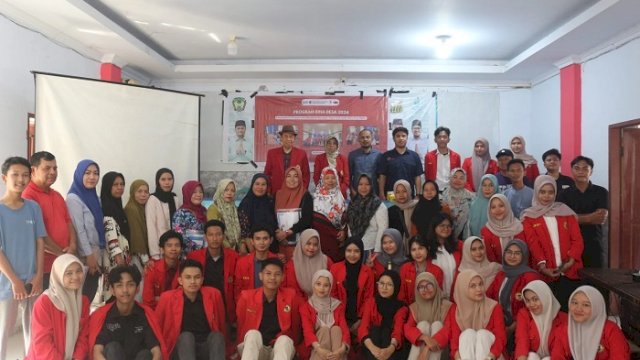 FEB Unhas Gelar Bina Desa di Gowa, 23 UMKM Dilatih Digital dan Keuangan