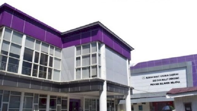 Rumah Sakit Khusus Daerah Gigi dan Mulut (RSKDGM) Provinsi Sulsel, Jalan Lanto Dg. Pasewang No. 286, Makassar.
