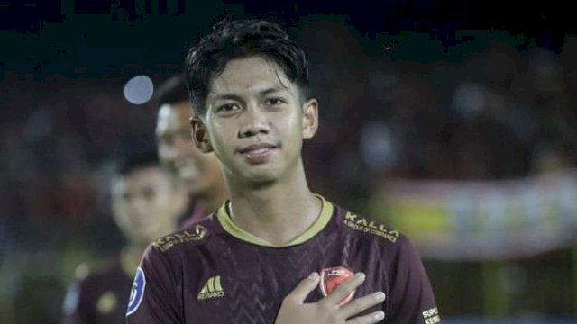 Pemain muda PSM Makassar Ananda Raehan dipanggil gabung Timnas Indonesia untuk menjalani pemusatan latihan dalam rangka persiapan Piala AFF 2024.