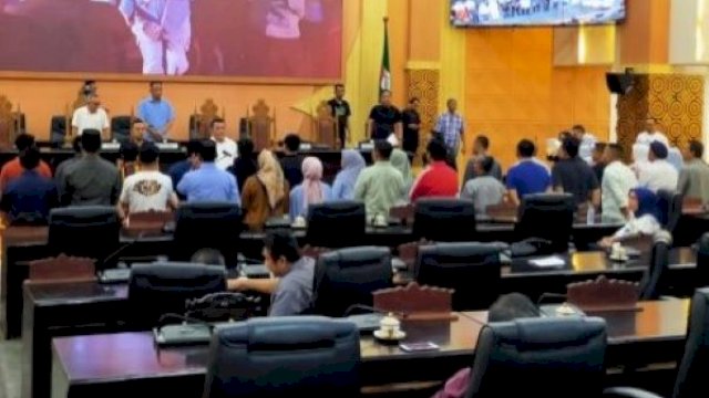 Gladi Bersih Pelantikan 50 Anggota DPRD Makassar Terpilih Dipandu Sekwan