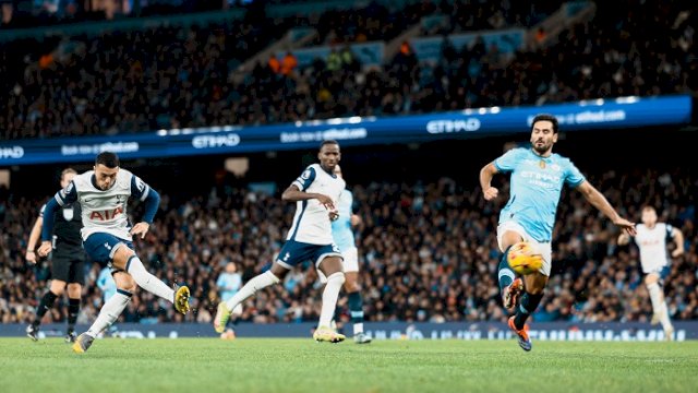 Laga antara Manchester City melawan Tottenham Hotspur pada pekan ke-12 Liga Inggris di Stadion Etihad, Manchester, Minggu berakhir 4-0 untuk keunggulan Tottenham. (Foto: X/@SpursOfficial)