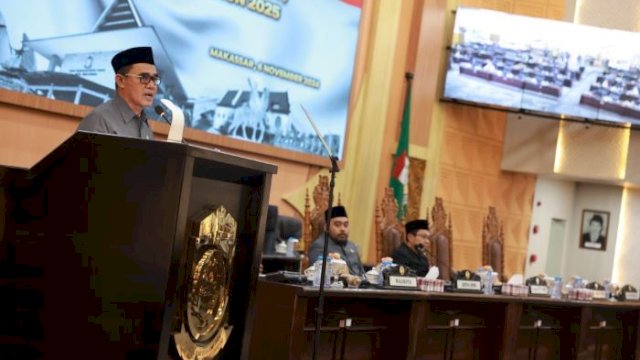 Pj Sekertaris Daerah Kota Makassar, Irwan Rusfiady Adnan menghadiri Rapat Paripurna DPRD Kota Makassar, Rabu (6/11/2024).