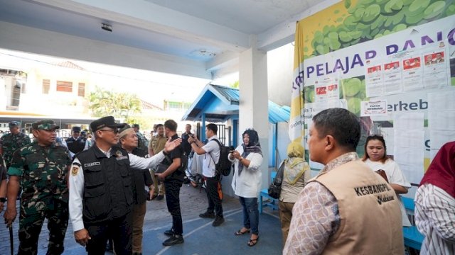 Pj Gubernur Sulsel Prof Zudan Arif Fakrulloh bersama Forkopimda, KPU dan Bawaslu Sulsel, melakukan peninjauan pelaksanaan Pilkada Serentak 2024 di sejumlah daerah, Rabu, 27 November 2024.