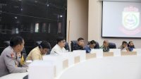 Pjs Walikota Pimpin Rakor, KPU Makassar Mulai Distribusikan Logistik Pilkada ke Kecamatan