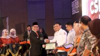 CSR Award 2024, Pemkot Makassar Berikan Penghargaan kepada Tujuh Perusahaan