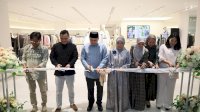 Walikota Makassar Resmikan Gerai Geulis Kasep, Dorong Investasi dan Pengembangan Merek Lokal