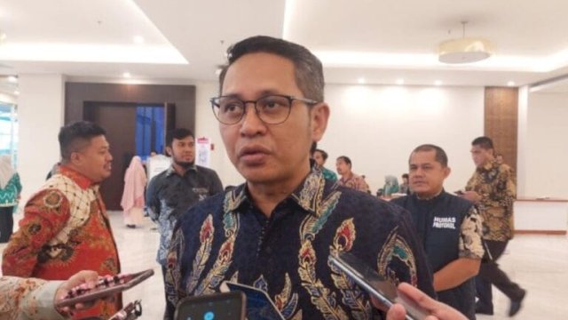 Ketua DPRD Makassar, Supratman.