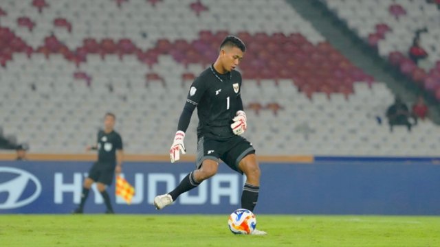 Kiper PSM Makassar yang memperkuat Timnas Indonesia U23, Muhammad Ardiansyah. (dok. ileague)
