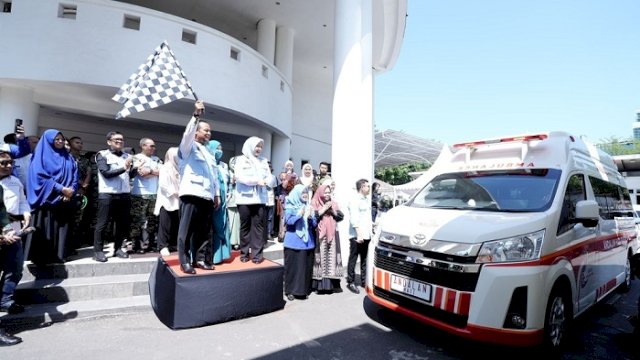 MICU, Mobil Ambulans Pertama di Sulsel yang Dilengkapi Ruang Operasi