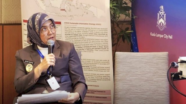 Wakil Walikota Makassar, Aliyah Mustika Ilham, tampil sebagai salah satu pembicara dalam ajang bergengsi ASEAN Sustainable Urbanisation Forum (ASUF) 2025, di Kuala Lumpur Convention Centre, Malaysia, Selasa (12/8/2025).