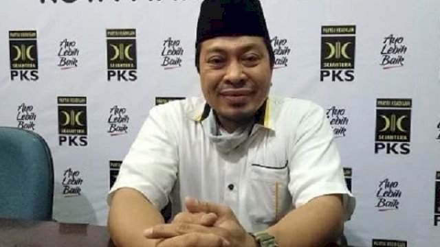 Ketua PKS Makassar, Anwar Faruq.