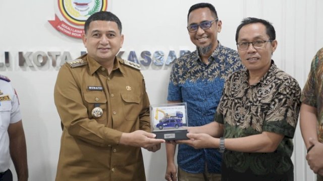 Belaku 2026, Pejabat Makassar Pakai Mobil Listrik Hemat Anggaran