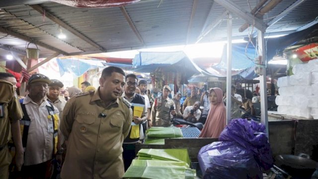 Munafri Pastikan Harga Pangan Terkendali di Pasar Makassar