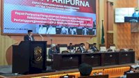 DPRD Kota Makassar Tuntaskan Pembahasan dan Berikan Rekomendasi LKPJ ke Wali Kota