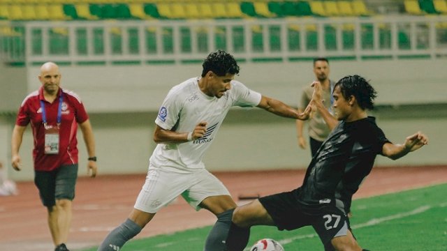 Laga Persita Tangerang menjamu PSM Makassar di Stadion Internasional Banten, Kamis malam (11/9), berakhir 2-1 untuk kemenangan Persita. (Foto: X/@PSM_Makassar)