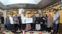 Munafri-Aliyah Serahkan Santunan bagi Keluarga Korban Kebakaran DPRD Makassar