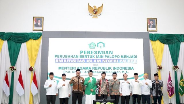 Menteri Agama Nasaruddin Umar, meresmikan Universitas Islam Negeri (UIN) Palopo di Sulawesi Selatan, Jumat (3/10/2025). (dok. kemenag)