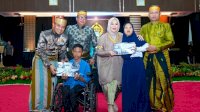 902 Siswa Disabilitas Dapat Bantuan Tabungan Pendidikan dari Gubernur Sulsel