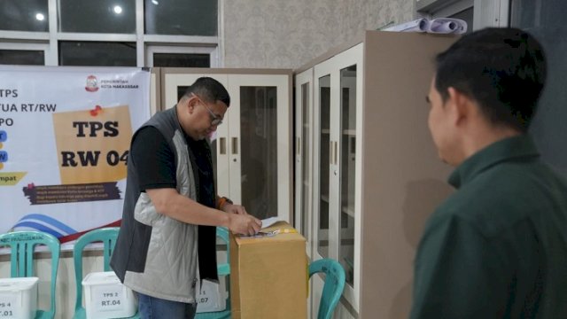 Jelang Pemilihan RT/RW, Munafri Turun Langsung Malam-malam Pantau Suasana Agar Kondusif