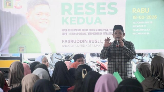 Anggota DPRD Kota Makassar, Fasruddin Rusli saat reses di Jalan Domba, Kelurahan Maricaya, Kecamatan Makassar, Rabu (18/2/2026).