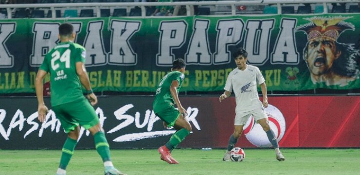 PSM Kalah 1-0 di Markas Persebaya