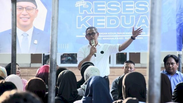 Ketua DPRD Kota Makassar, Supratman menyapa konstituennya melalui reses kedua masa persidangan kedua tahun sidang 2025/2026.