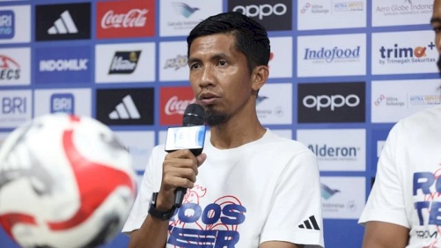 Pelatih caretaker PSM, Ahmad Amiruddin. (dok. ileague)