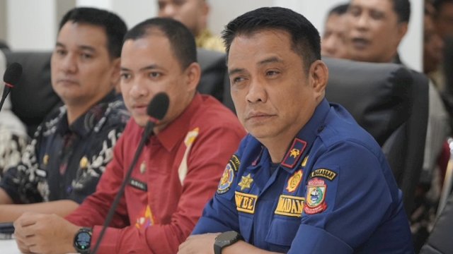 Kepala Dinas Damkarmat Kota Makassar, Fadli Wellang.
