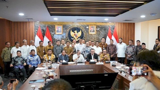 Walikota Makassar-Menko Pangan Bahas Percepatan Implementasi PSEL