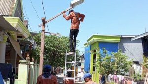 Munafri&ndash;Aliyah Hadirkan Lampu Tenaga Surya di Kepulauan, Armada Laut Segera Terwujud