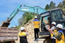 Gubernur Sulsel Groundbreaking Jalan Sabbang-Tallang-Sae, Akses Menuju Seko Terus Dikebut