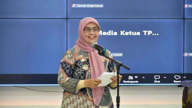 Bupati Sinjai, Hj. Ratnawati Arif.
