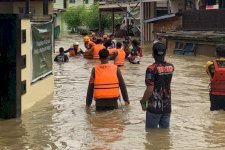 Banjir Rendam Sejumlah Wilayah di Bone, Puluhan Warga Dievakuasi, 2 Meninggal Dunia