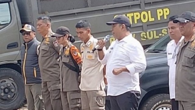 178 Lapak PKL di Mariso Kuasai Fasum Selama 53 Tahun, Kini Dibongkar Mandiri