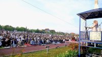 Salat Iduladha di RTH Syekh Yusuf, Bupati Gowa Ajak Warga Perkuat Kepedulian dan Persatuan